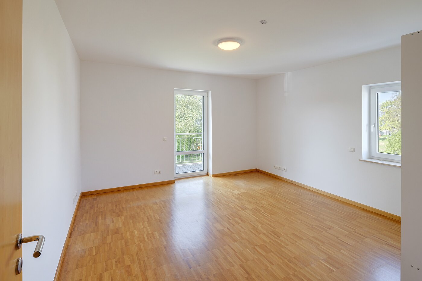 Половина двухквартирного жилого дома с 6.5 комнатами | Unterschleißheim | 70122 | Kinderzimmer mit Zugang zum Balkon