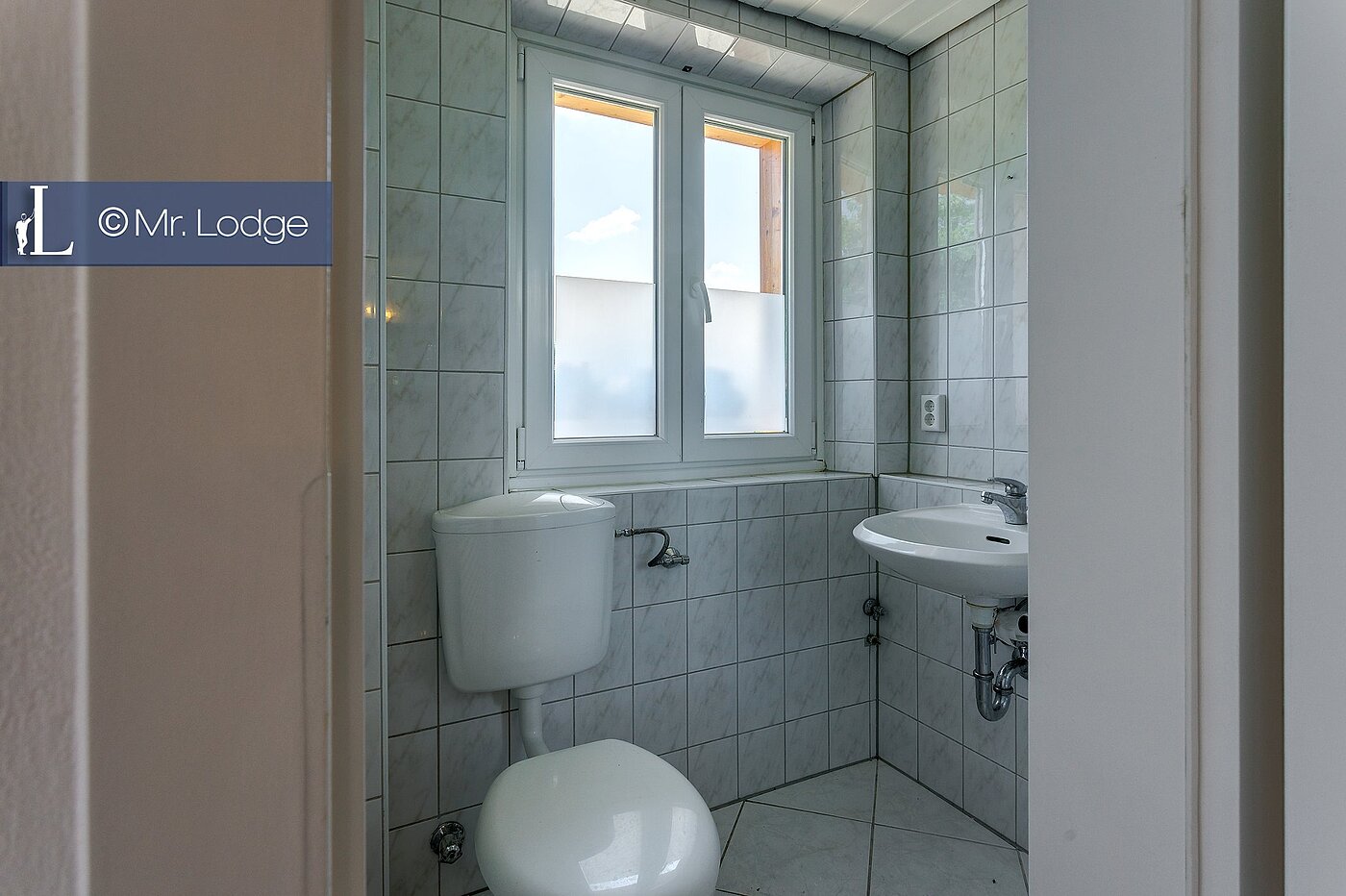 Bauernhaus с 9 комнатами | Hohenschäftlarn | 1805ML4 | Duschbad Haus 1