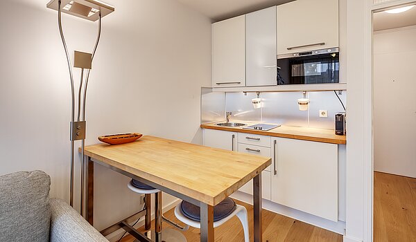 Квартира в многоэтажно доме с 1 комнатная | München-Schwabing | 70475 | ...mit Theke