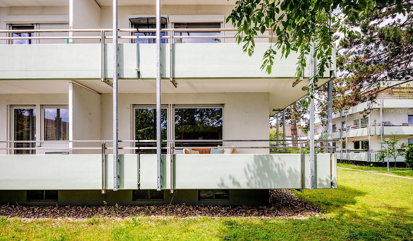 Квартира в многоэтажно доме с 1.5 комнатами | München-Milbertshofen | 701281 | Eckbalkon