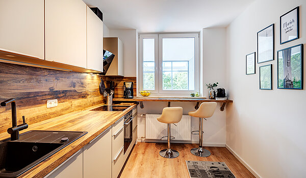 Квартира в многоэтажно доме с 3 комнатами | Unterhaching | 70421 | ...voll ausgestattet