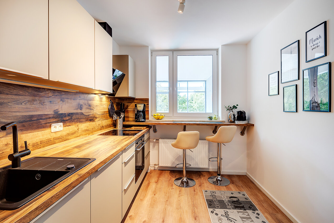 Квартира в многоэтажно доме с 3 комнатами | Unterhaching | 70421 | ...voll ausgestattet