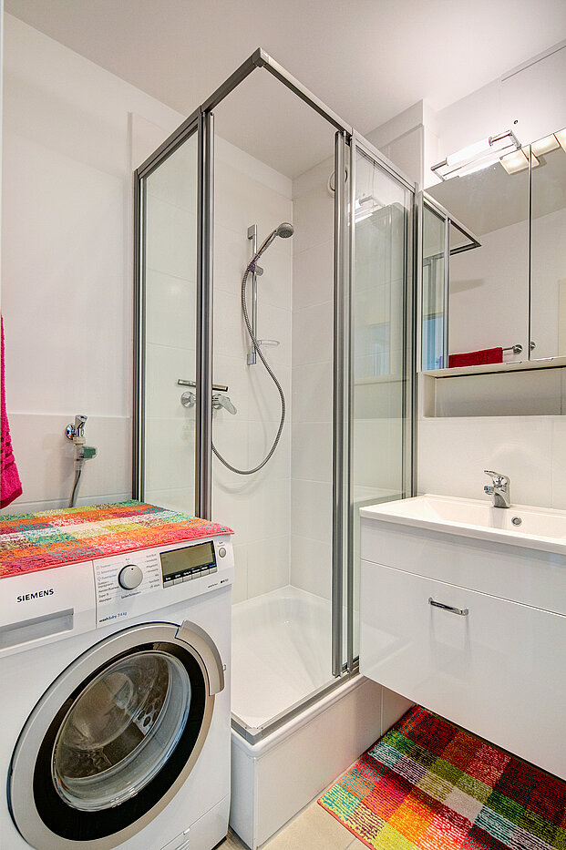 Квартира в многоэтажно доме с 2 комнатами | München-Schwabing | 70445 | Badezimmer
