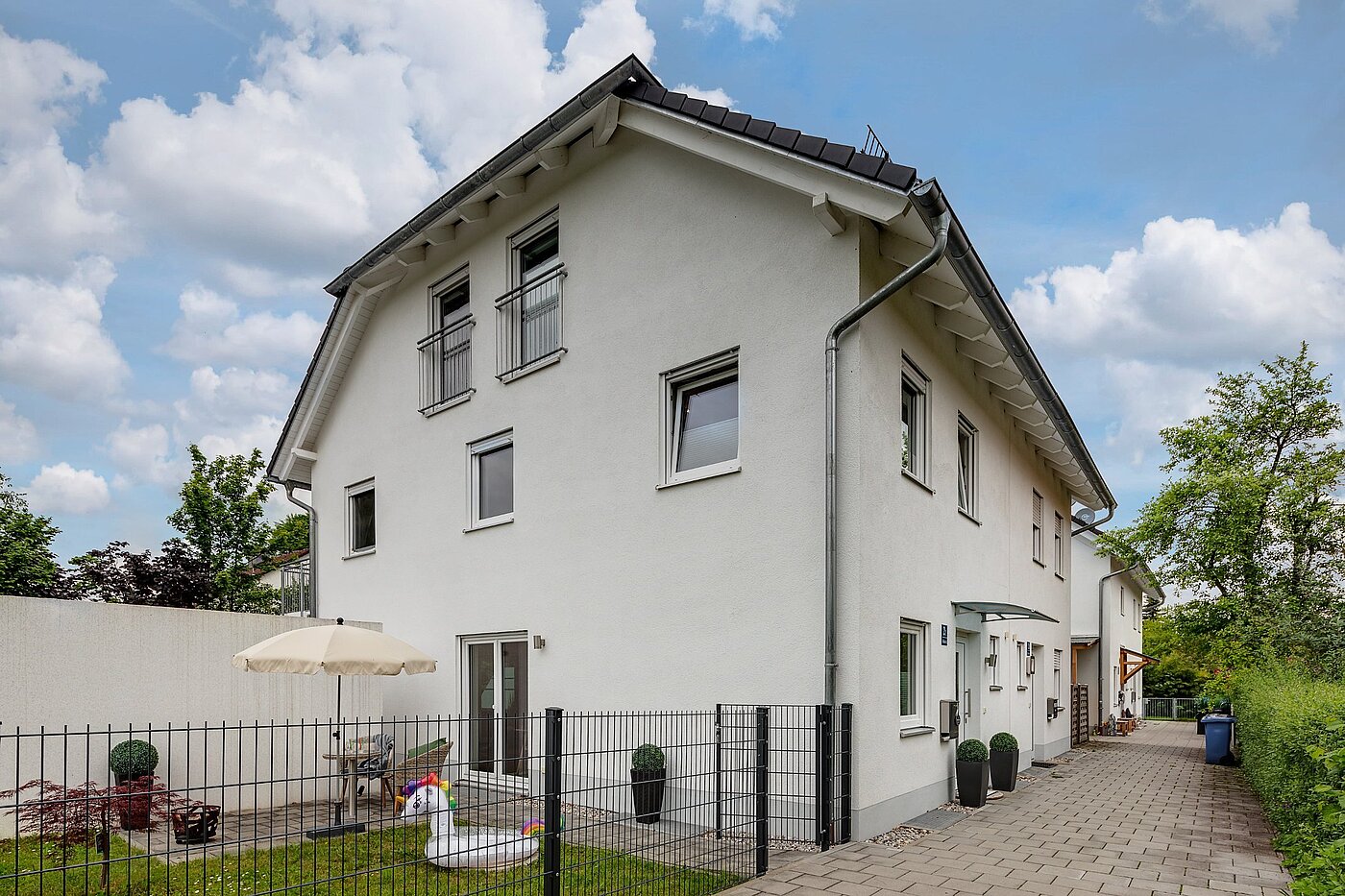 Половина двухквартирного жилого дома с 5 комнатами | München-Aubing | 1905ML4 | Hausansicht