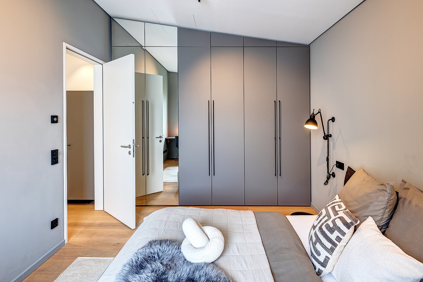 Мансардная квартира с 2 комнатами | München-Maxvorstadt | 701661 | Einbauschränke