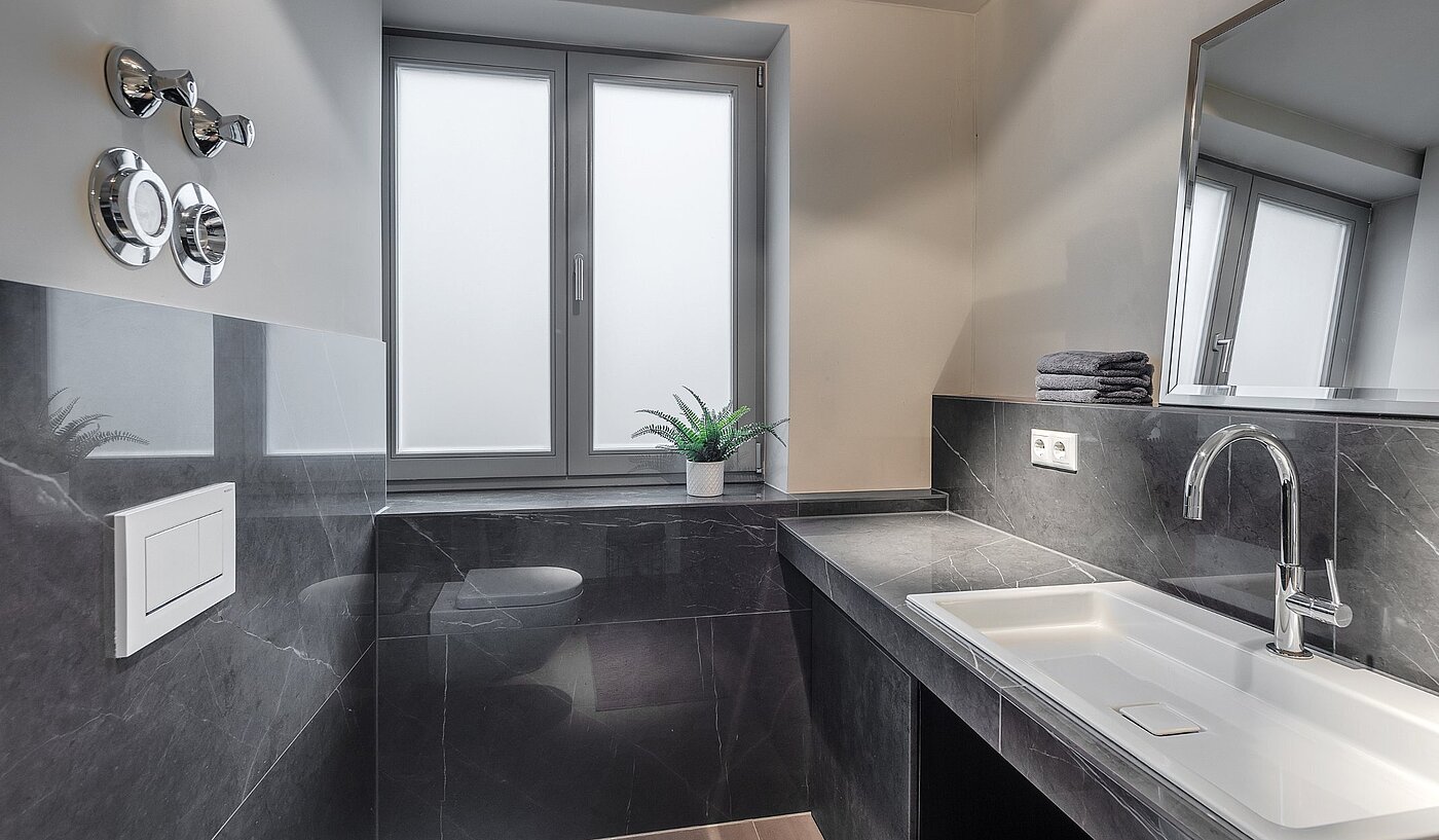 Высокий первый этаж с 2 комнатами | München-Lehel | 2012ML1 | Mit Fenster und...