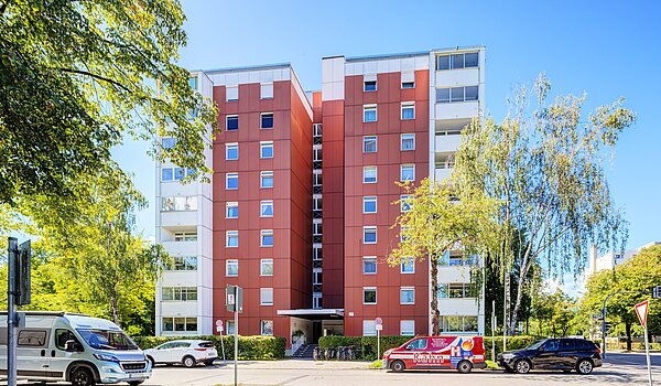 Квартира в многоэтажно доме с 4 комнатами | München-Aubing | 70276 | Gebäudevorderansicht