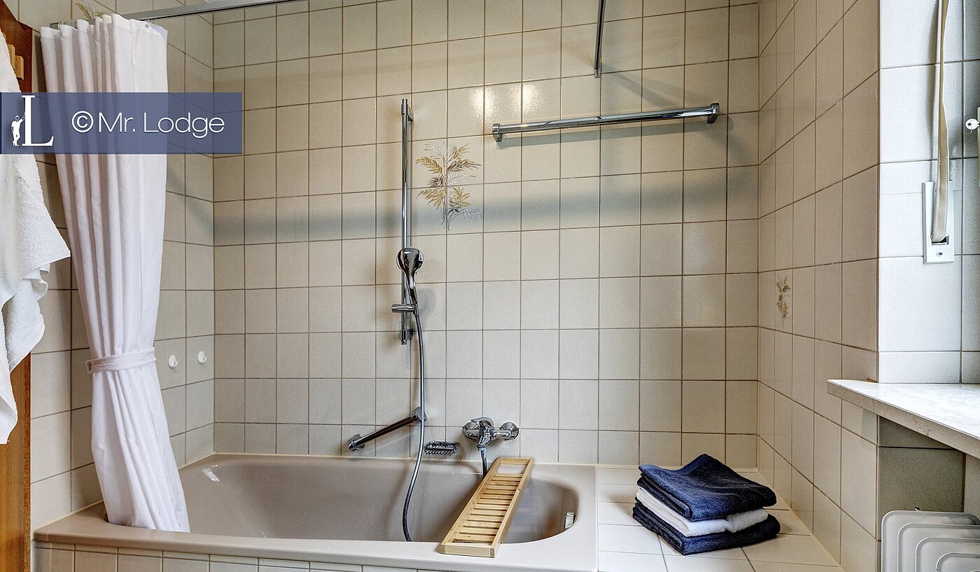 Плоский с 2 комнатами | München-Harlaching | 1704ML6 | und Wanne