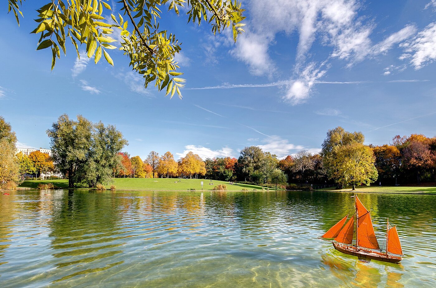 Квартира в многоэтажно доме с 2 комнатами | München-Sendling-Westpark | 2003ML10 | Westpark- Sommerimpressionen