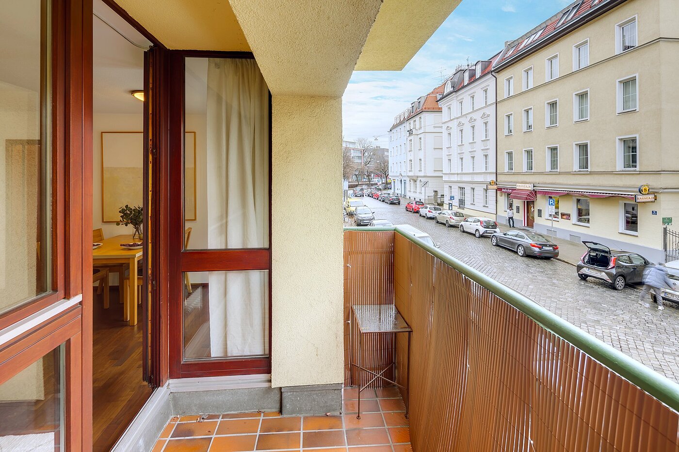 Квартира в многоэтажно доме с 2 комнатами | München-Neuhausen | 2012ML5 | Zugang zur Loggia