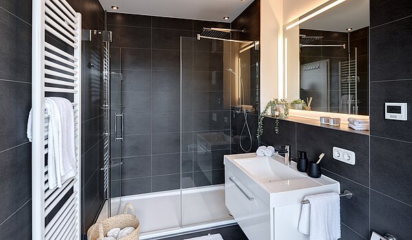 Penthouse с 3.5 комнатами | München-Oberföhring | 70237 | En Suite Duschbad...