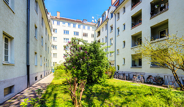 Квартира в многоэтажно доме с 2 комнатами | München-Sendling | 70414 | Innenhof