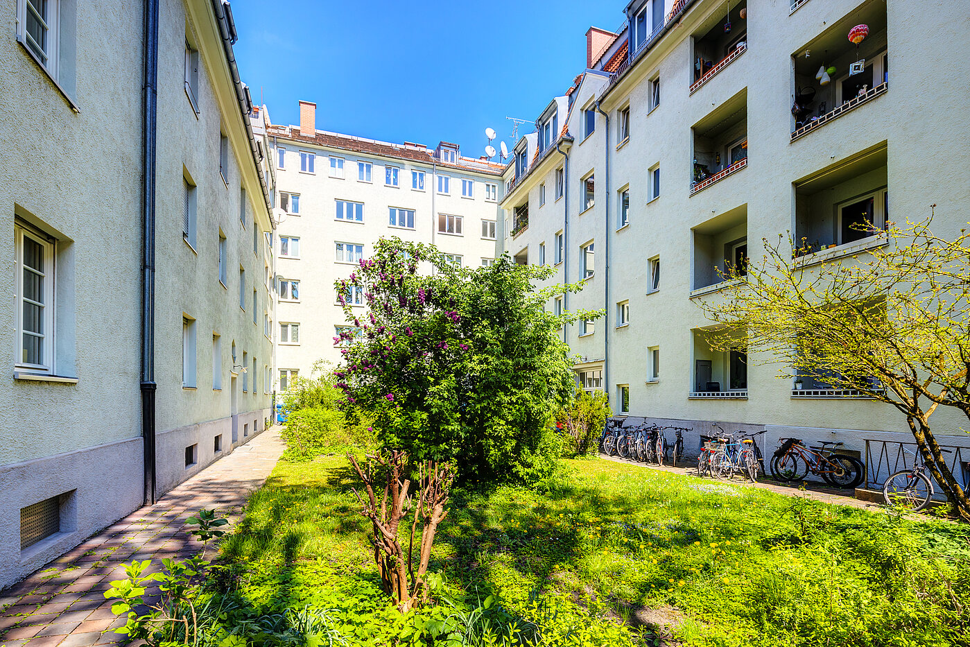 Квартира в многоэтажно доме с 2 комнатами | München-Sendling | 70414 | Innenhof