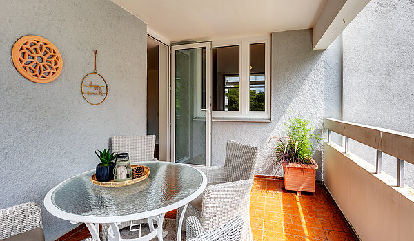 Квартира в многоэтажно доме с 3 комнатами | Unterhaching | 70421 | ...Loggia