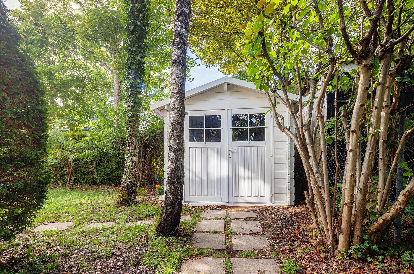 Половина двухквартирного жилого дома с 5 комнатами | München-Trudering | 70269 | Gartenhaus