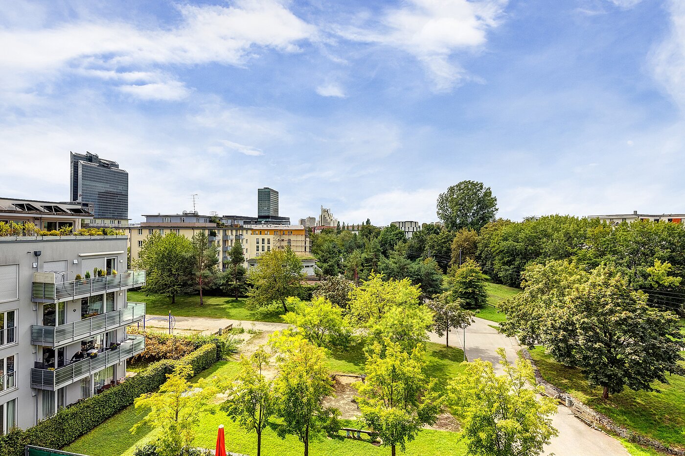 Квартира в многоэтажно доме с 2 комнатами | München-Schwabing | 70153