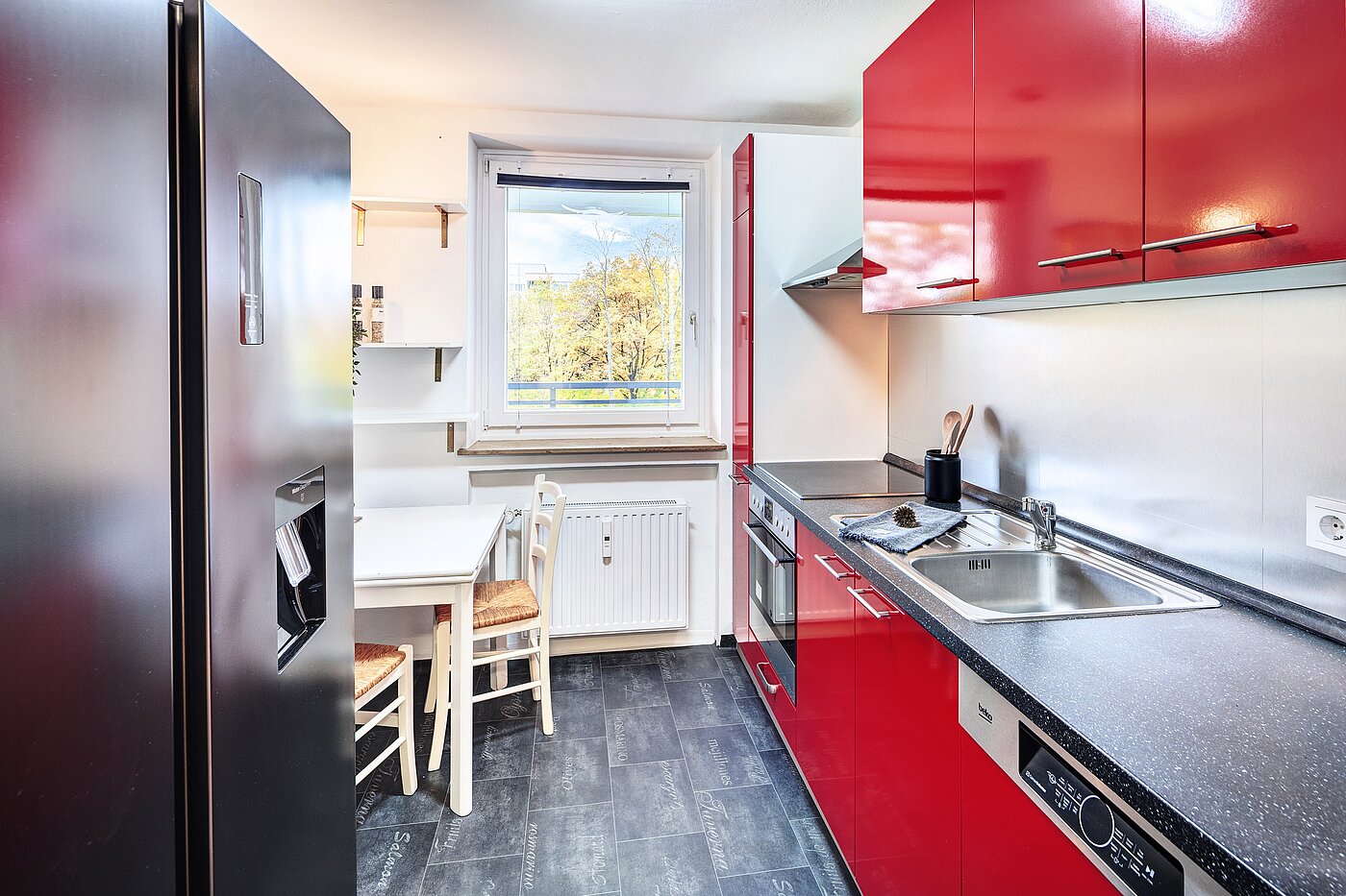 Квартира в многоэтажно доме с 2 комнатами | München-Perlach | 70300 | Küche...