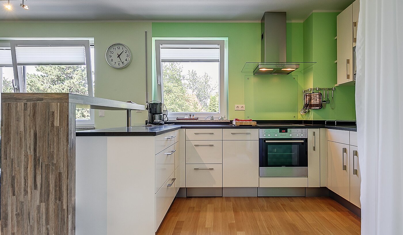 Квартира в многоэтажно доме с 2 комнатами | München-Milbertshofen | 2004ML3 | Küche voll ausgestattet