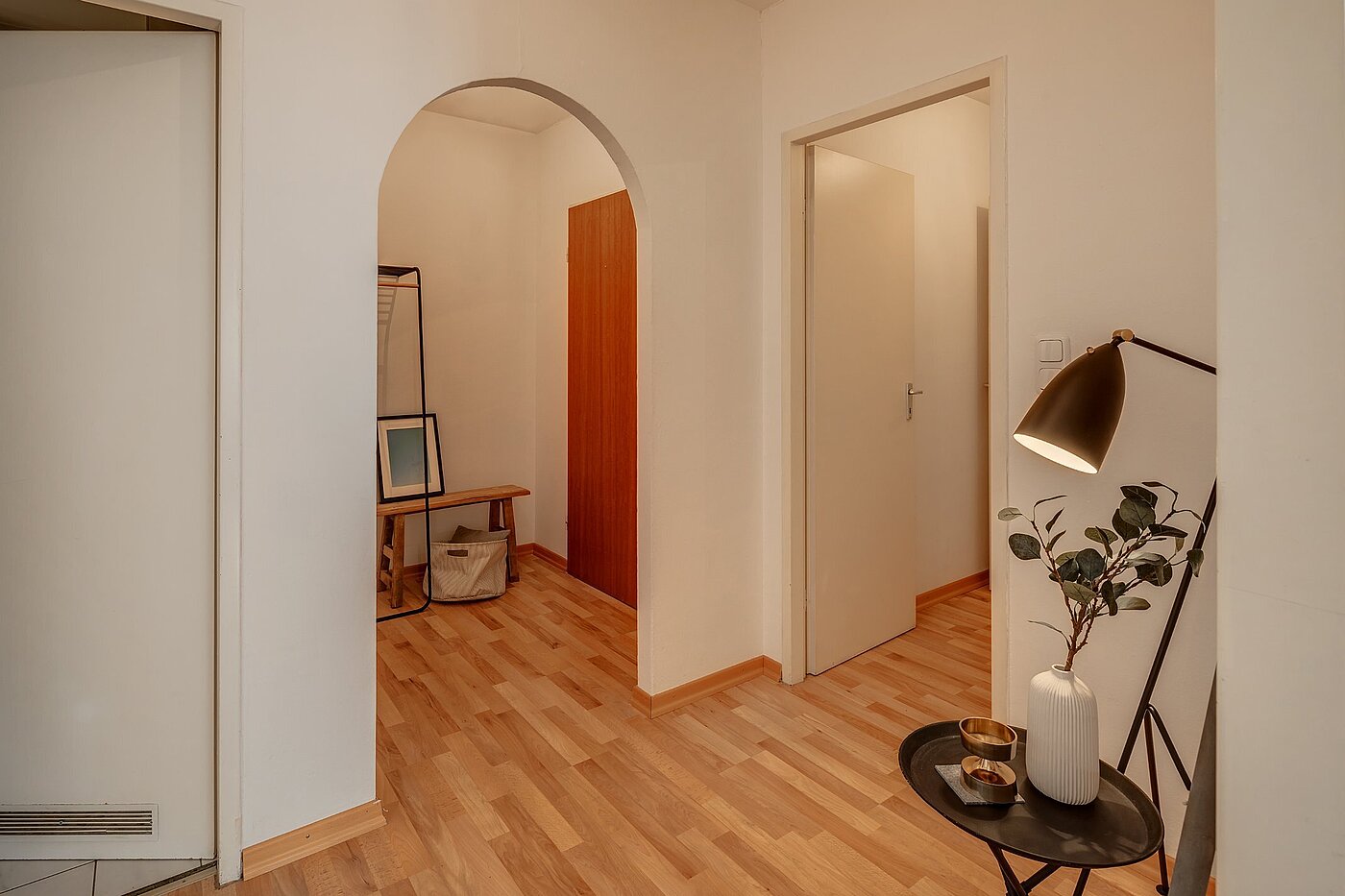 Квартира в многоэтажно доме с 2 комнатами | München-Sendling | 1810ML5 | Entreé mit Garderobe