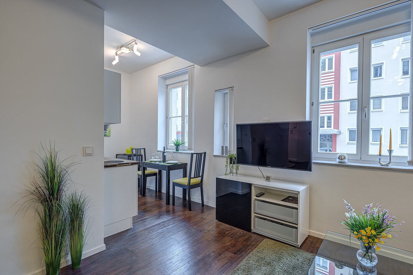 Квартира в многоэтажно доме с 1 комнатная | München-Neuhausen | 70235 | Blickrichtung Küche