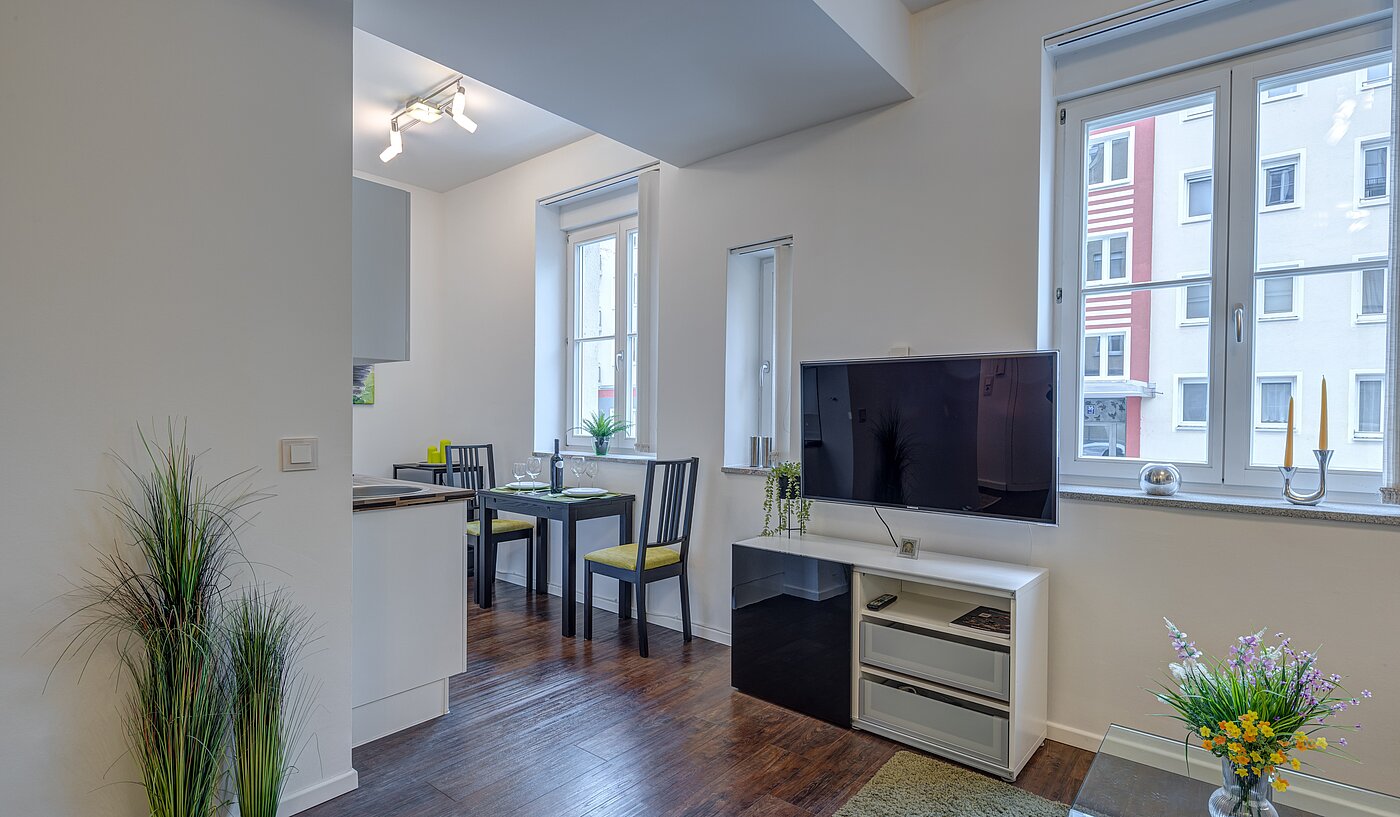 Квартира в многоэтажно доме с 1 комнатная | München-Neuhausen | 70235 | Blickrichtung Küche