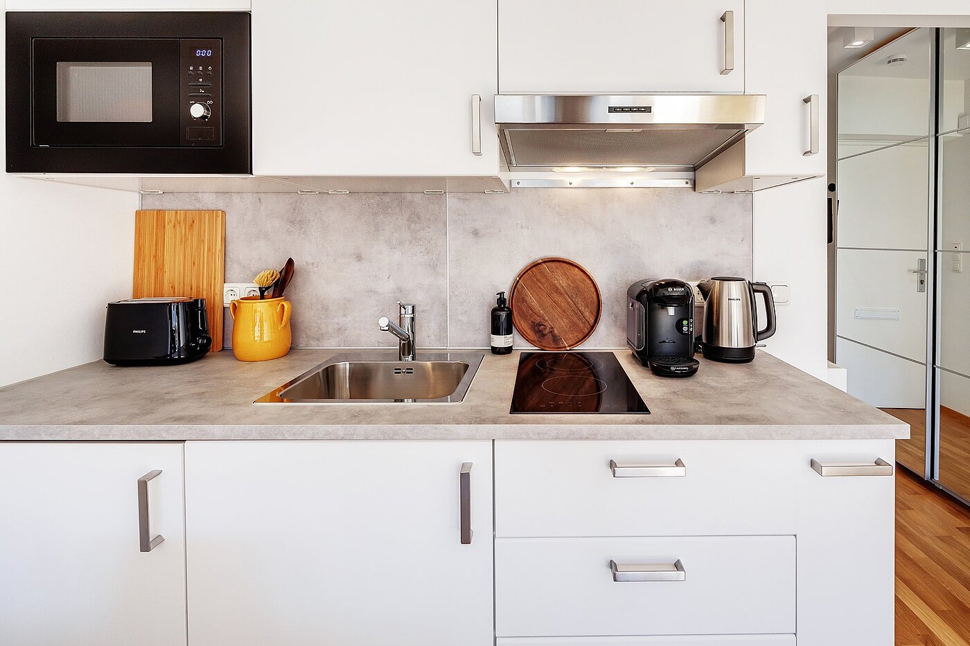 Квартира в многоэтажно доме с 1 комнатная | München-Neuhausen | 2010ML6 | Hier lässt es sich gut Kochen