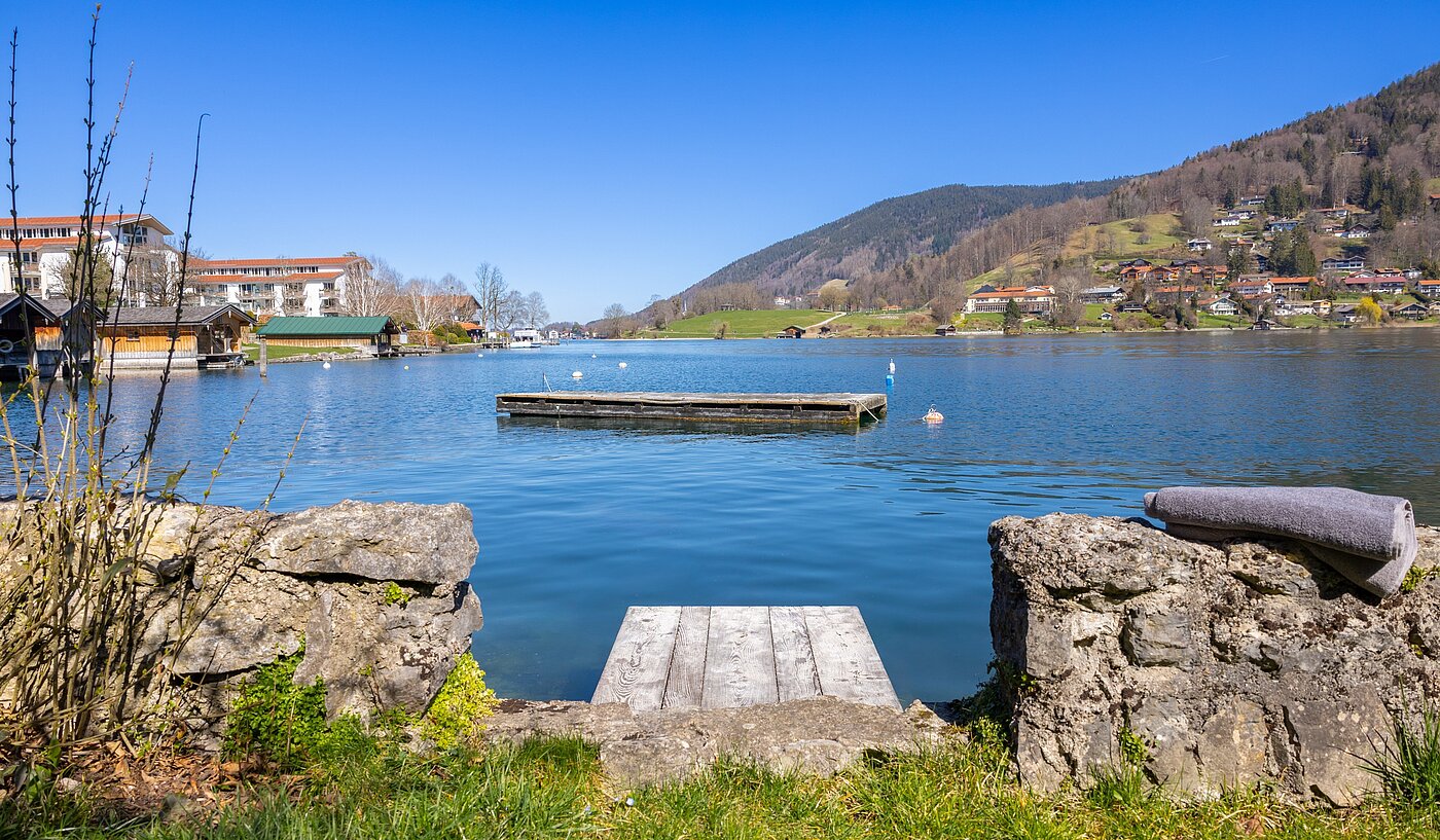 Mehrfamilienhaus с 11 комнатами | Rottach-Egern | 70215 | mit eigenem Bootssteg