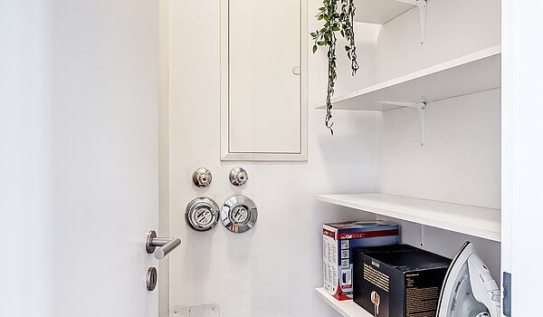 Квартира в многоэтажно доме с 3 комнатами | München-Schwabing | 2202ML12 | Der Abstellraum