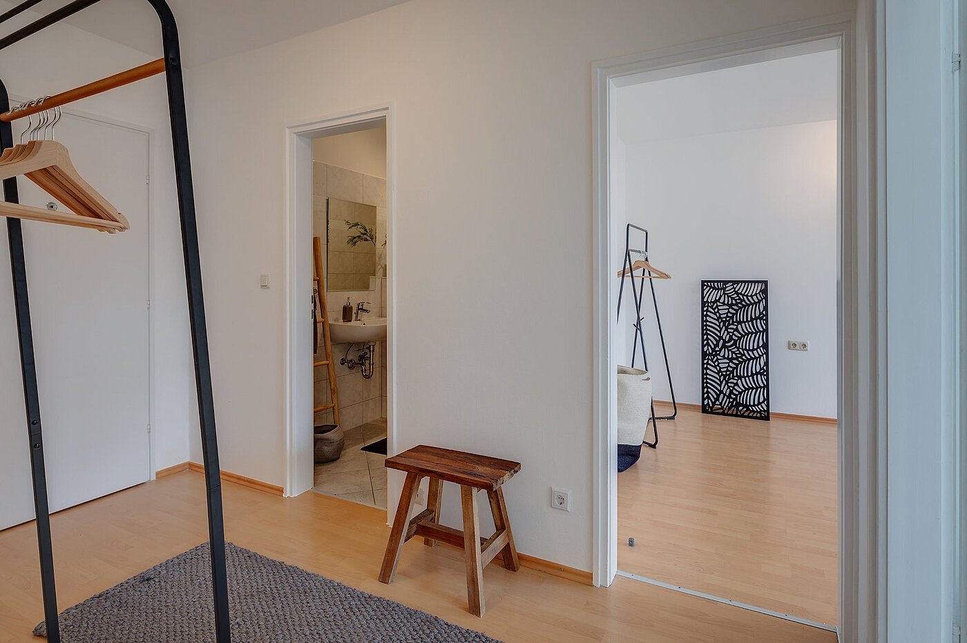Квартира в многоэтажно доме с 2 комнатами | München-Sendling-Westpark | 1811ML1 | Flurbereich