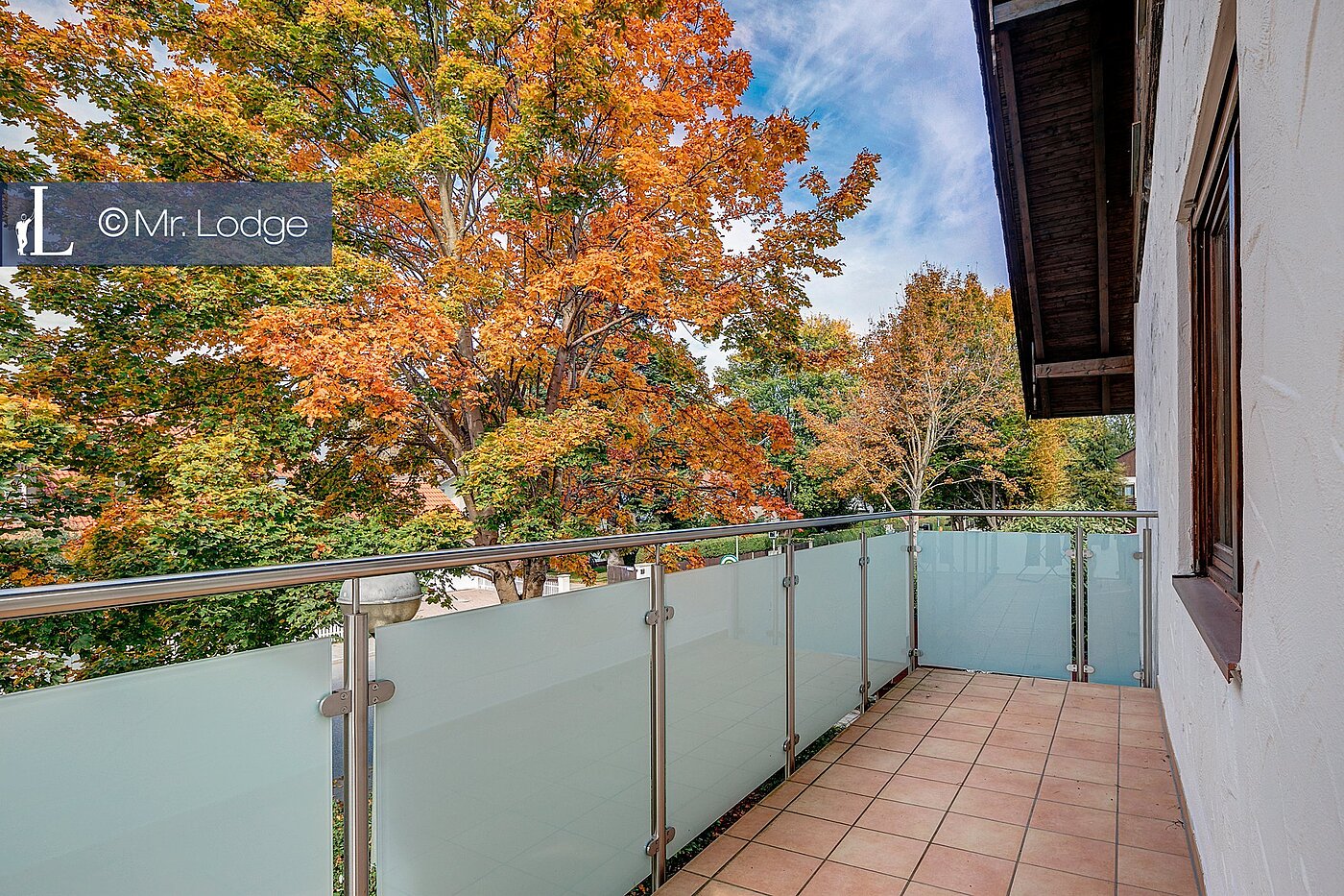 Половина двухквартирного жилого дома с 7 комнатами | Gröbenzell | 1709ML6 | Balkon 1.OG