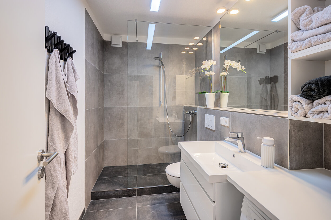 Квартира в многоэтажно доме с 4 комнатами | München-Au | 70423 | Bad 1