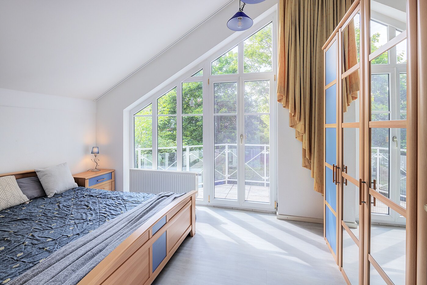 Половина двухквартирного жилого дома с 5 комнатами | München-Trudering | 70269 | ...Stellfläche