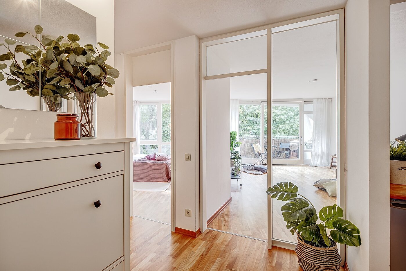 Квартира в многоэтажно доме с 2 комнатами | München-Schwabing | 2109ML3 | Blick vom Eingangsbereich