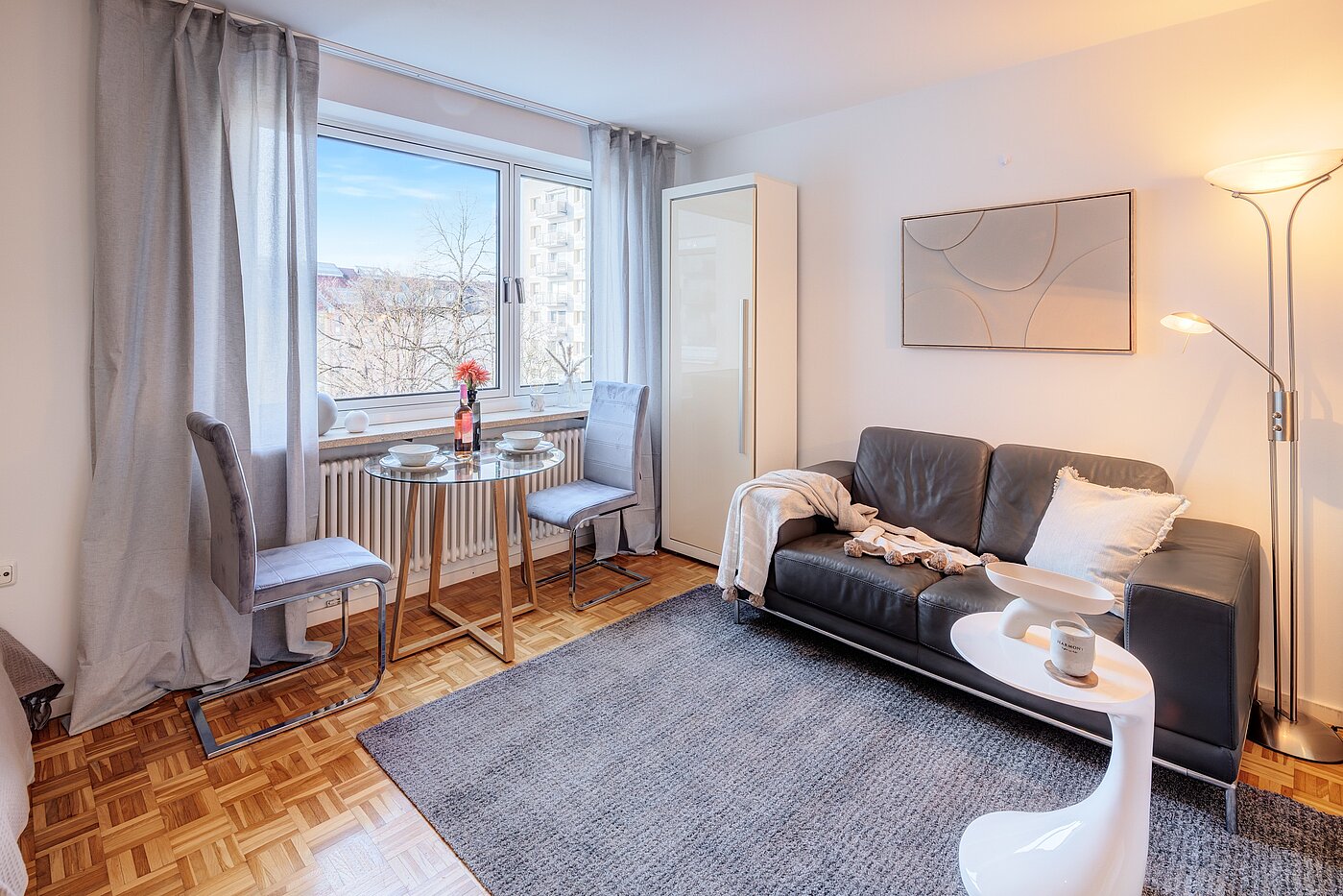 Apartment с 1 комнатная | München-Schwabing | 70200 | Heller Wohn-...
