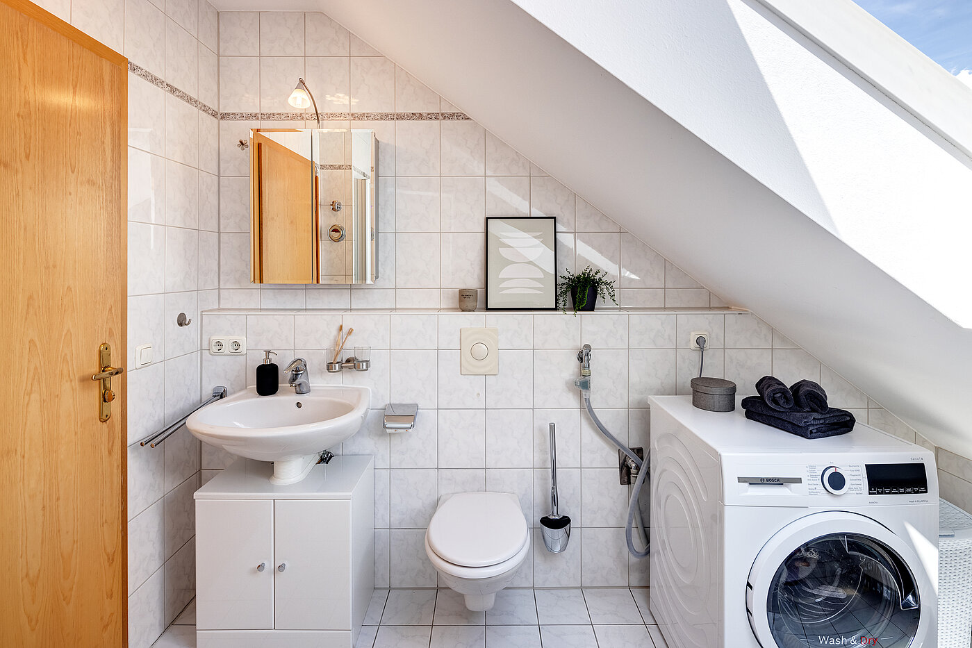 Квартира в многоэтажно доме с 2 комнатами | Unterschleißheim | 70138 | Geräumiges Bad mit...