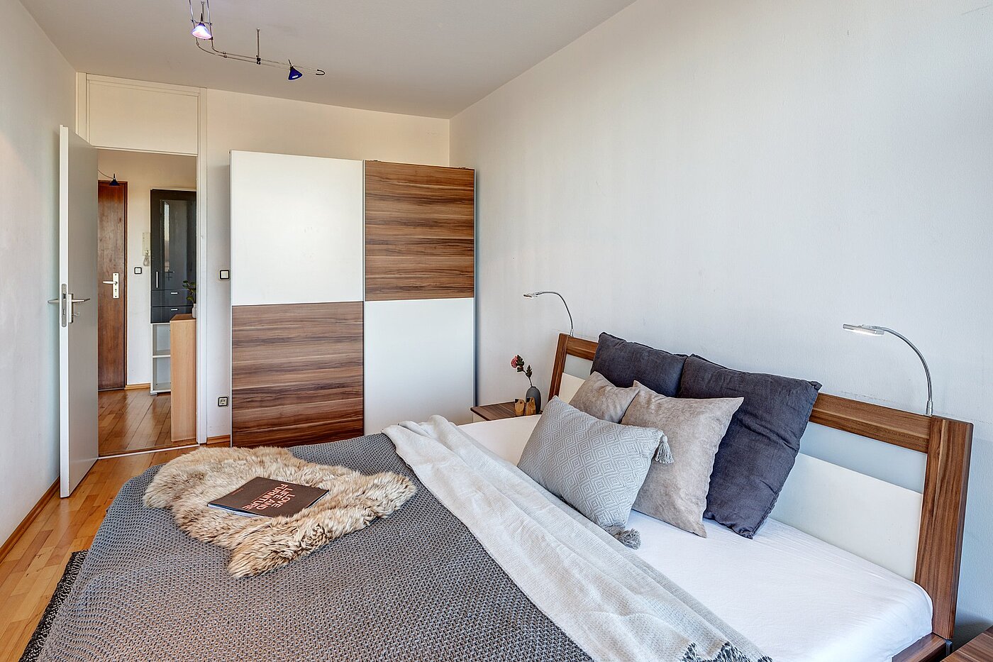Квартира в многоэтажно доме с 2 комнатами | München-Sendling-Westpark | 2010ML9 | ...mit Staufläche
