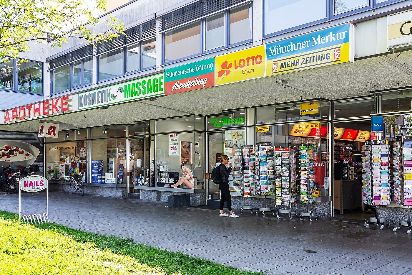 Квартира в многоэтажно доме с 2.5 комнатами | München-Nymphenburg | 2204ML61 | Zahlreiche Einkaufsmöglichkeiten und...