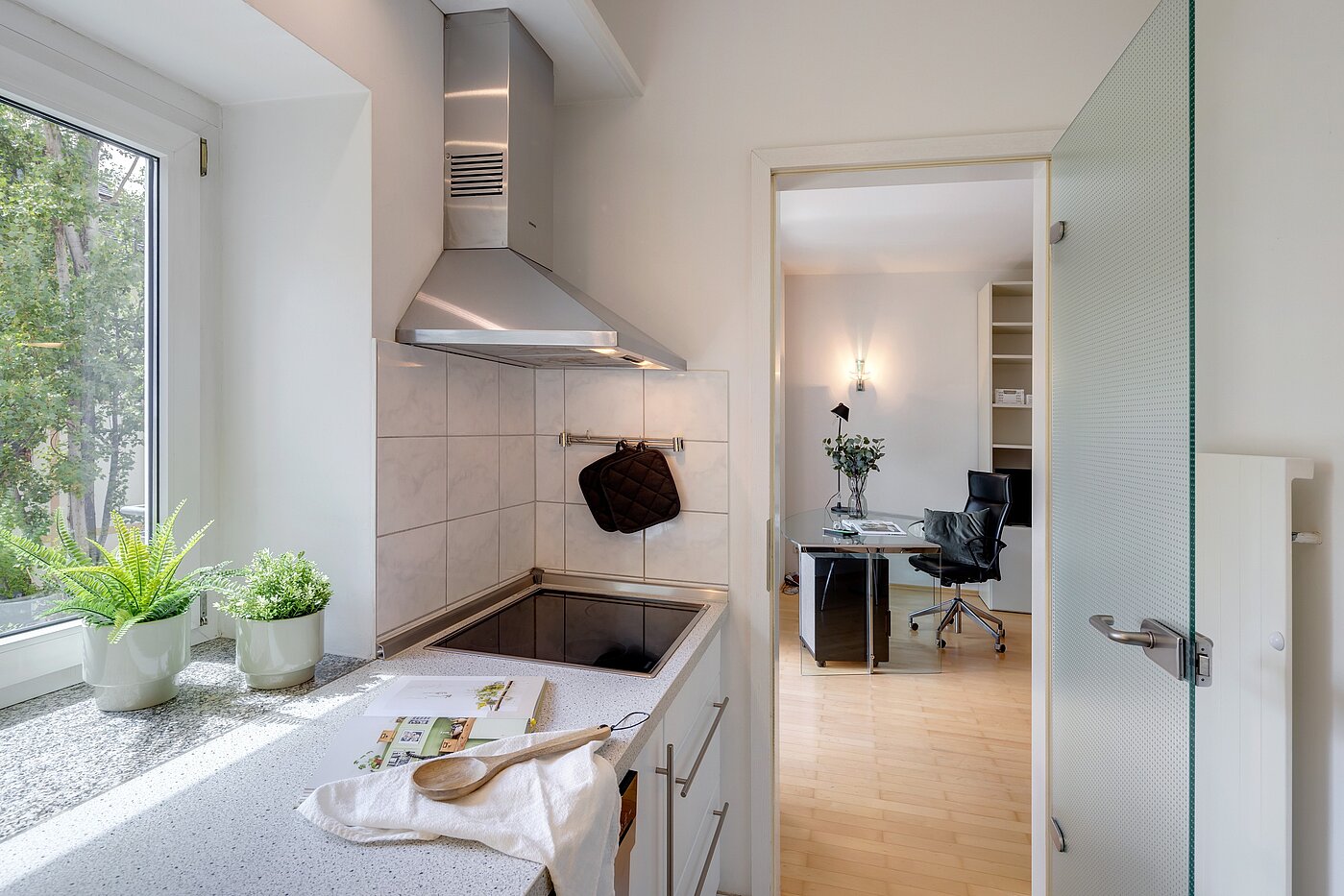 Квартира в многоэтажно доме с 1 комнатная | München-Maxvorstadt | 2206ML5 | ...schöner Einbauküche