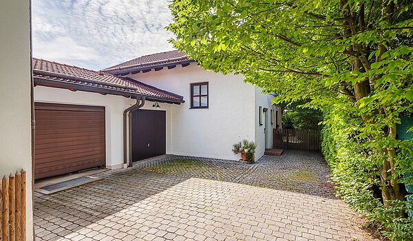 Особняк с 4 комнатами | Neubiberg | 70429 | Einzelgarage