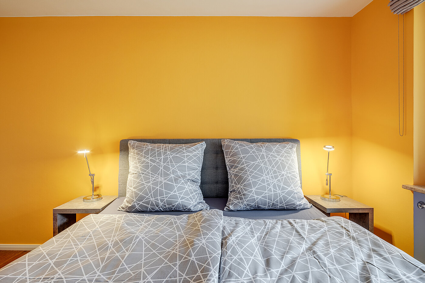 Квартира в многоэтажно доме с 2 комнатами | München-Bogenhausen | 70287 | Schlafzimmer...