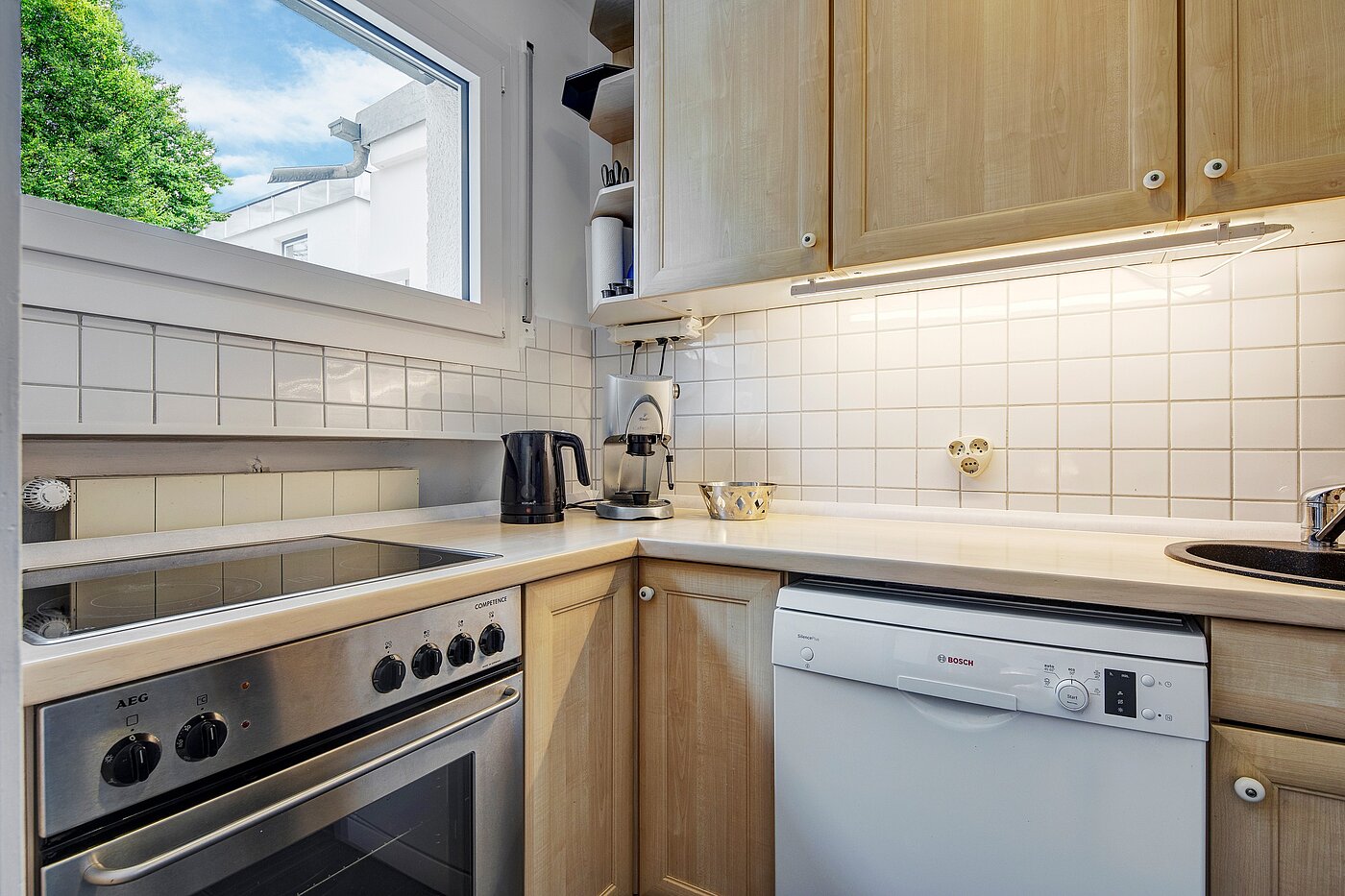 Квартира в многоэтажно доме с 1.5 комнатами | München-Sendling-Westpark | 2207ML4 | ...mit Einbauküche