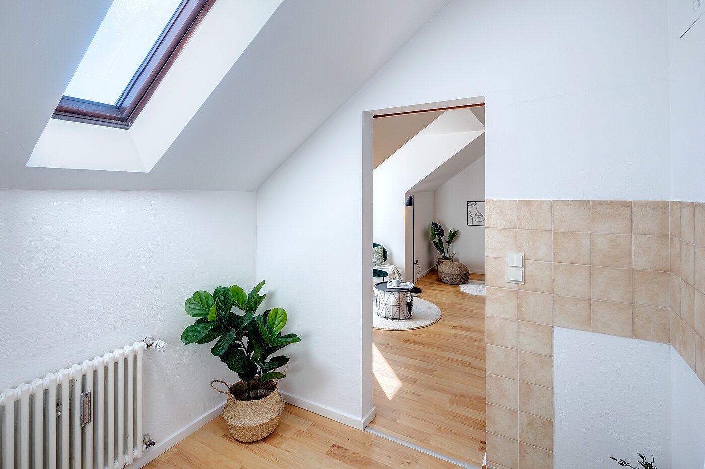Квартира в многоэтажно доме с 1 комнатная | Starnberg | 2202ML2 | Von der Küche in den Wohnraum