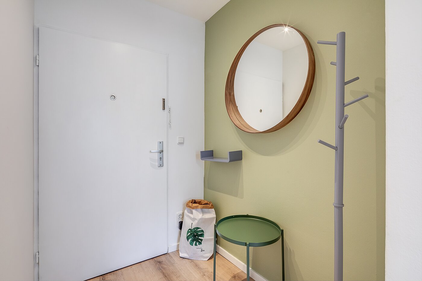 Плоский с 2 комнатами | München-Moosach | 70462 | Eingangsbereich