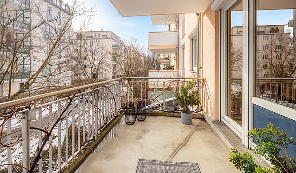 Квартира в многоэтажно доме с 2 комнатами | München-Bogenhausen | 70396 | Balkon...