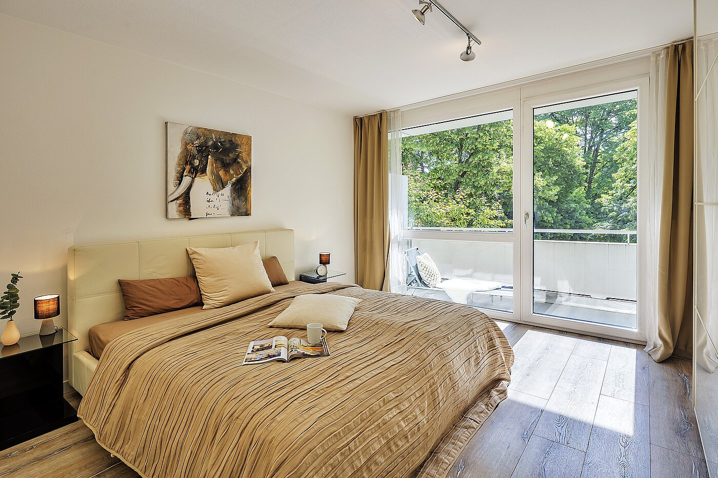 Квартира в многоэтажно доме с 3.5 комнатами | München-Bogenhausen | 70267 | Schlafen und...
