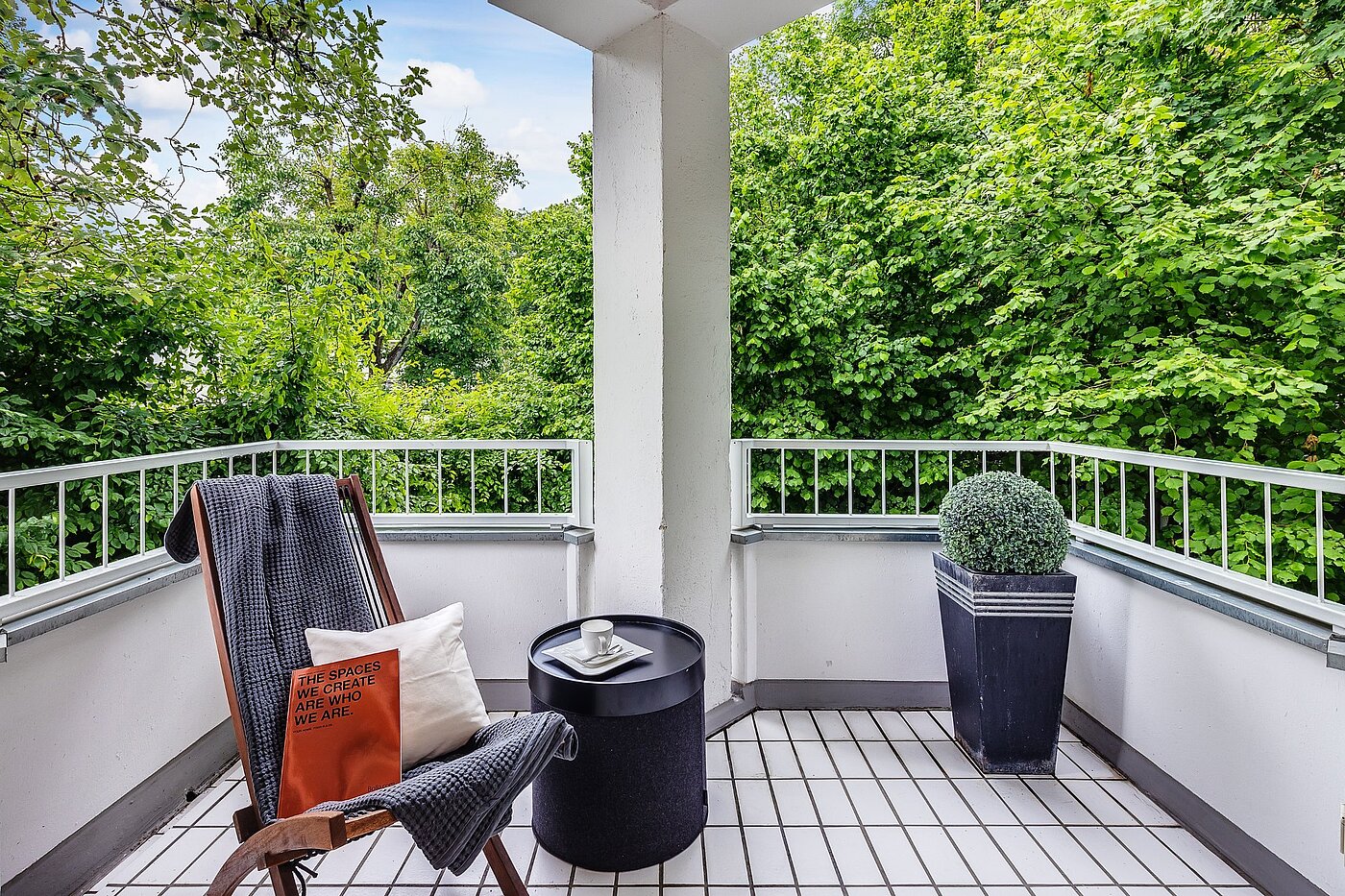Квартира в многоэтажно доме с 3 комнатами | München-Harlaching | 2108ML3 | ...zum Süd/Ost-Balkon und...