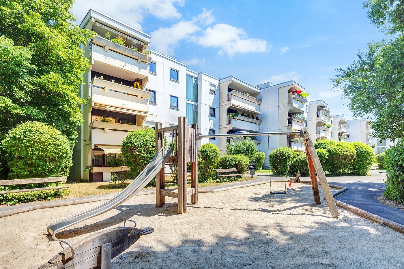 Квартира в многоэтажно доме с 2 комнатами | München-Obersendling | 701825 | Innenhof