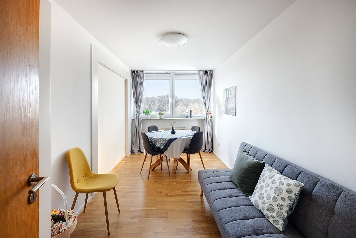 Квартира в многоэтажно доме с 3 комнатами | München-Schwabing | 703181 | Essen zum...
