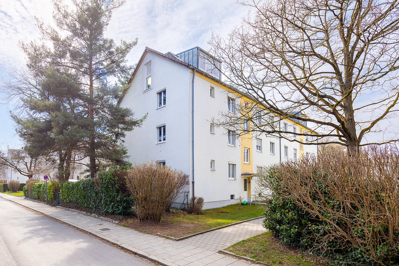 Квартира в многоэтажно доме с 2 комнатами | München-Allach | 70412 | Gepflegtes Objekt