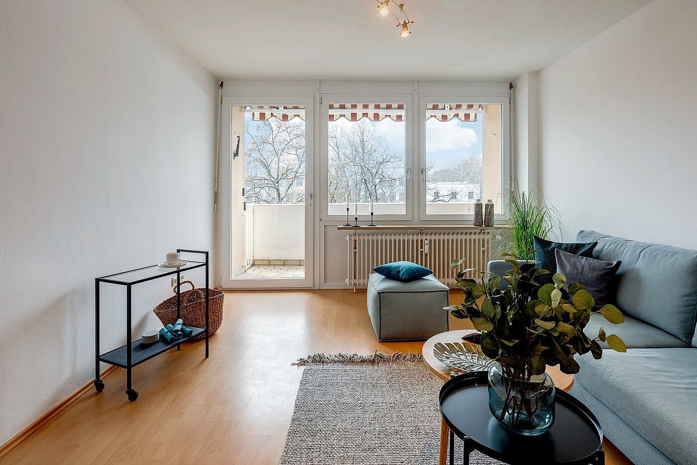 Квартира в многоэтажно доме с 2 комнатами | München-Sendling-Westpark | 1811ML1 | Wohnzimmer mit